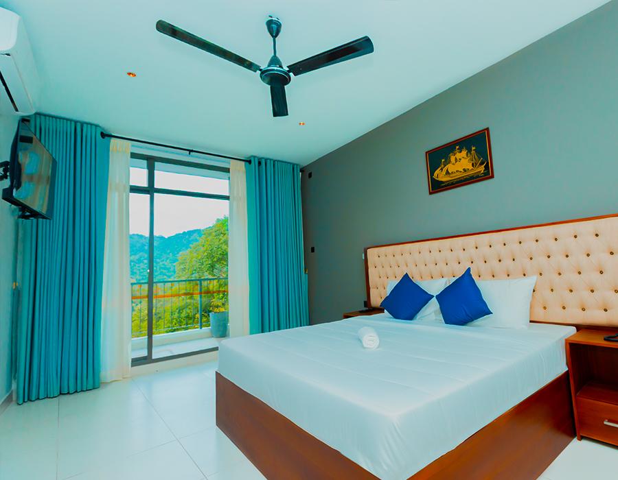Deluxe Single Room